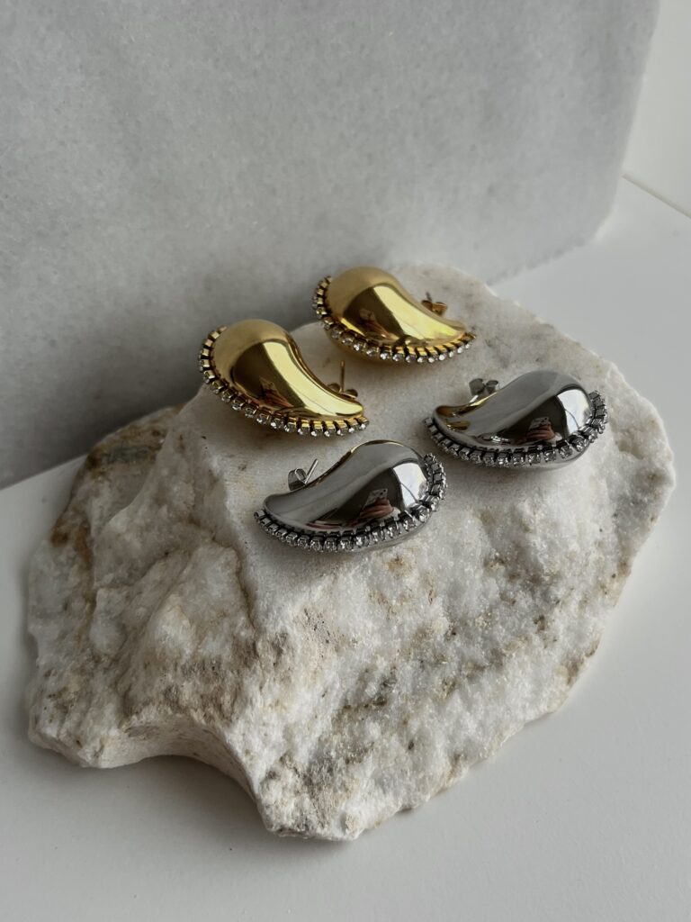 Shine Tail Earrings
