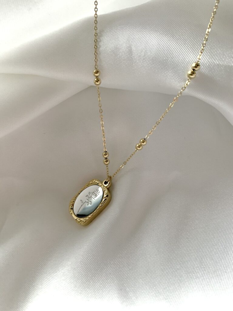Rose Necklace