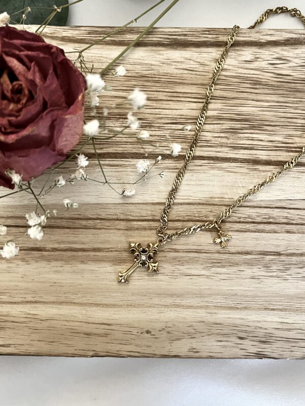 Calista Necklace