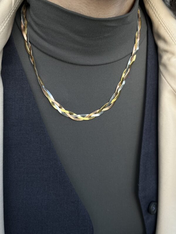 Three Colour Chain - Image 2
