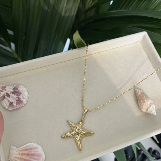 Swirl Necklace
