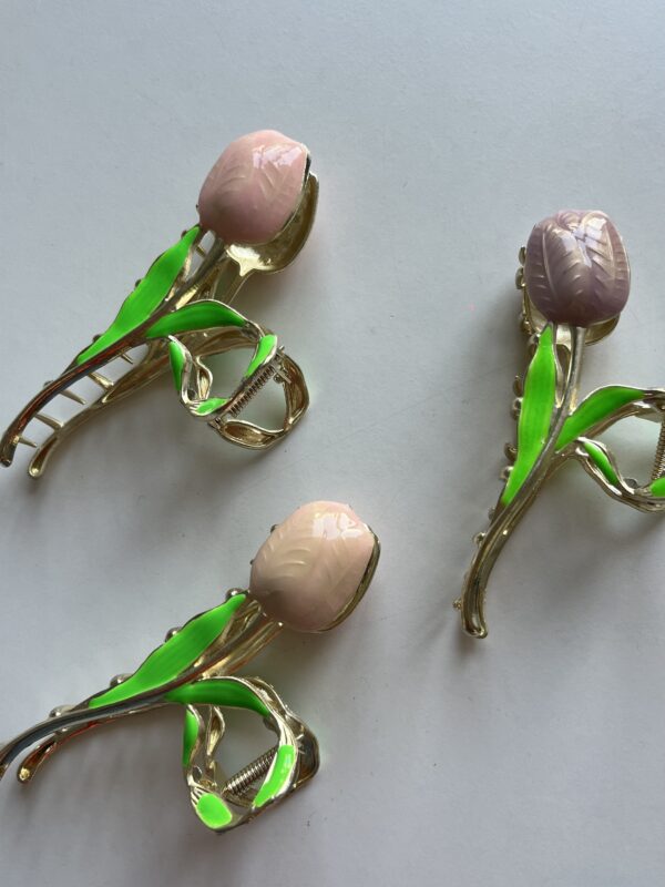 Tulip Hair Claw