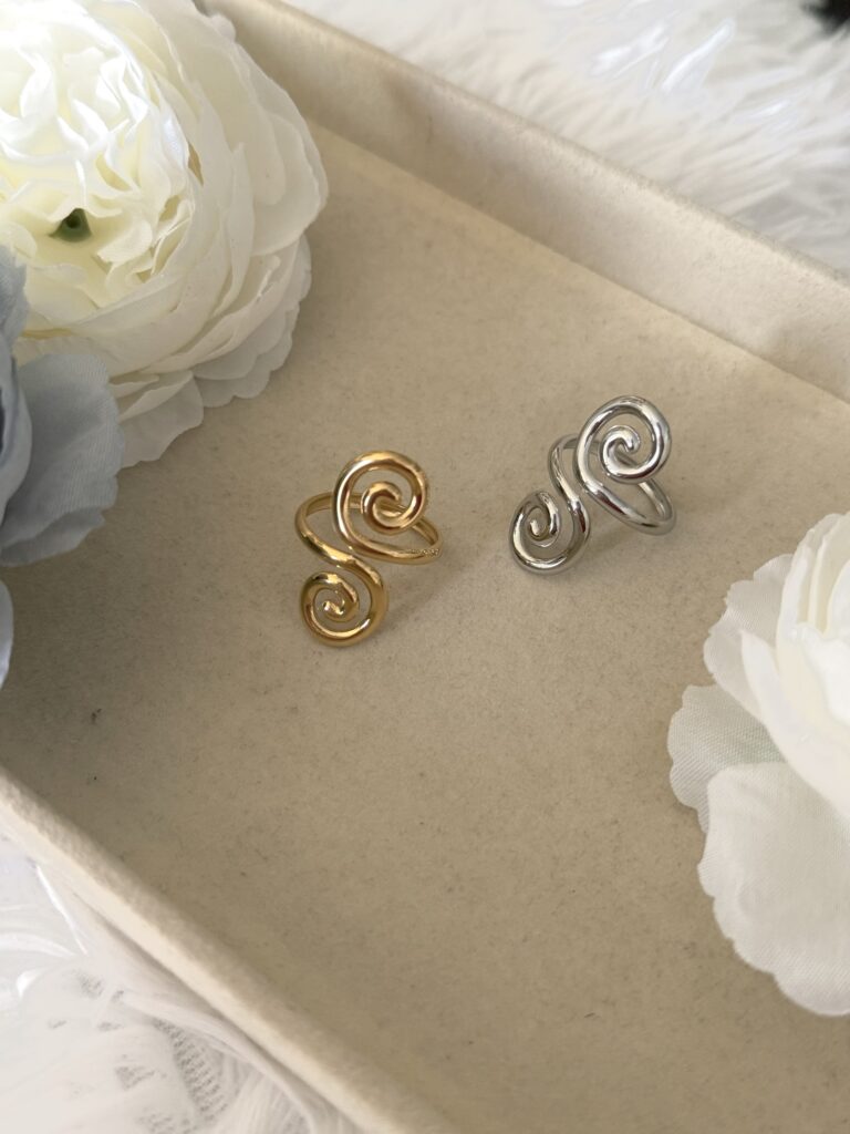 Meandros Ring
