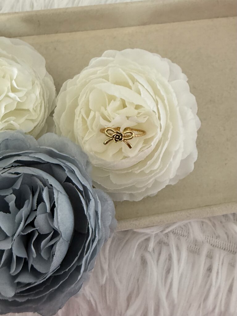 Bow Rose Ring