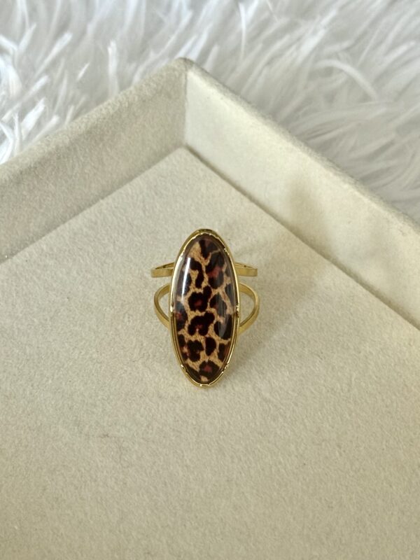 Leopard Oval Ring