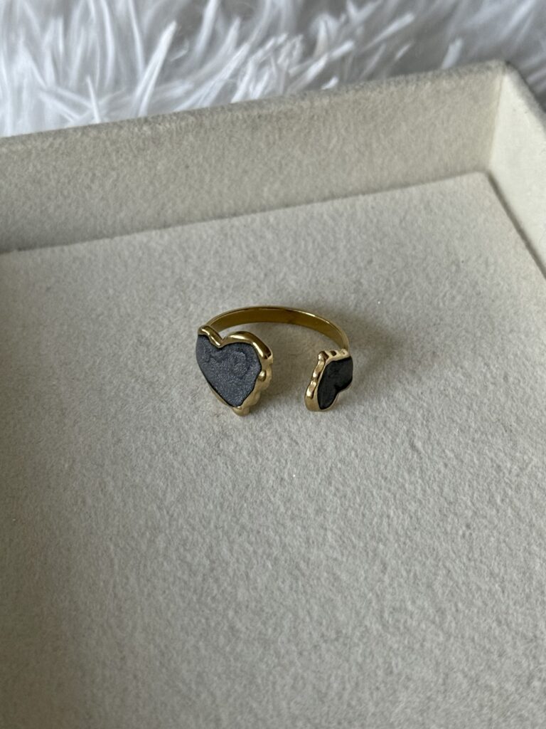 Double Heart Ring