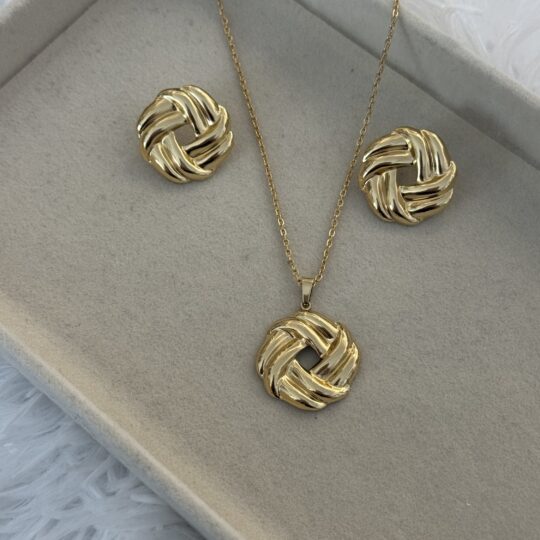 Hara Necklace and Earrings