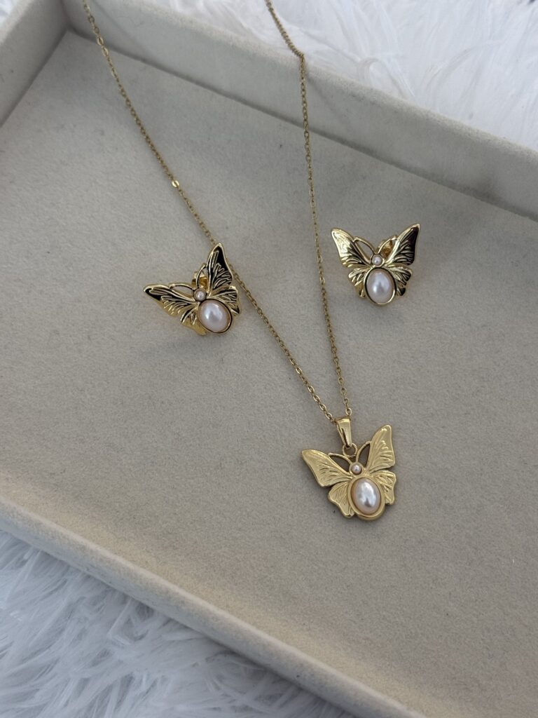 Butterfly Pearl Necklace and Earrings