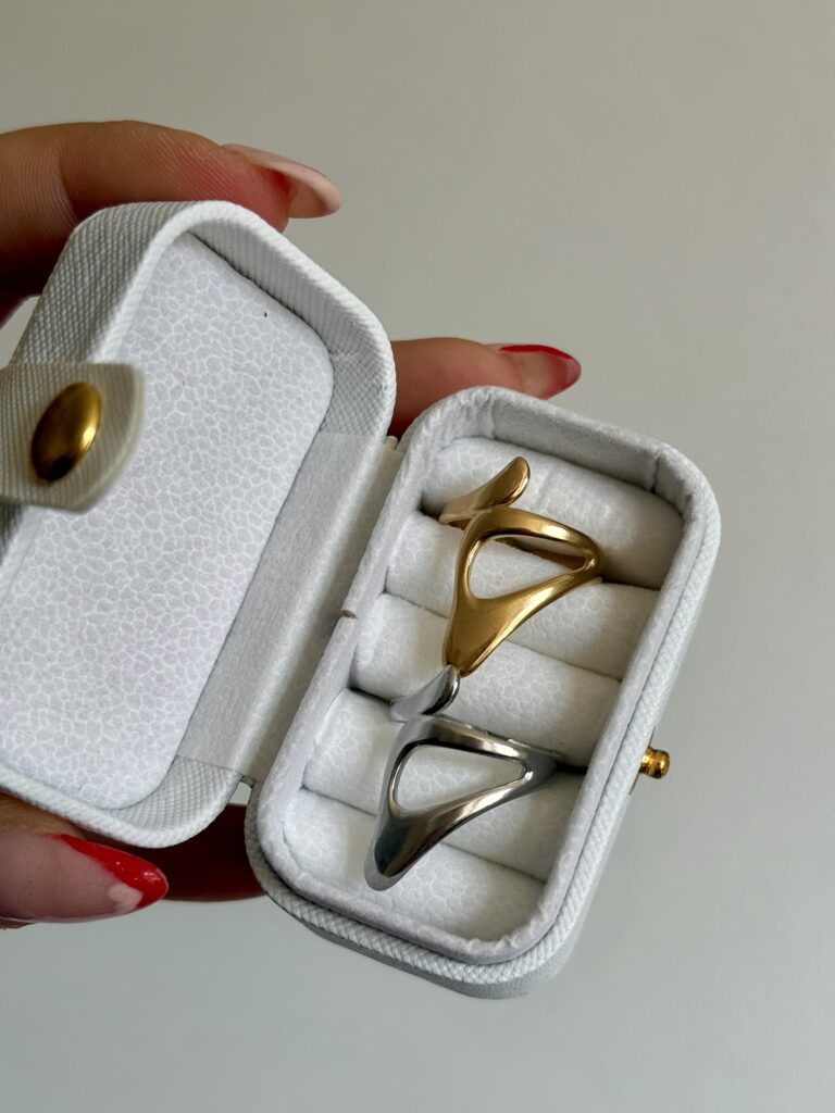 Liane Ring