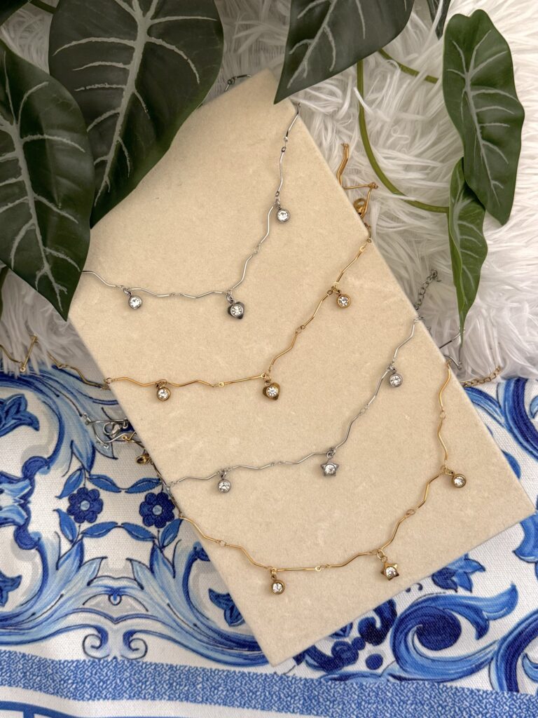 Dainty Diamond Necklace