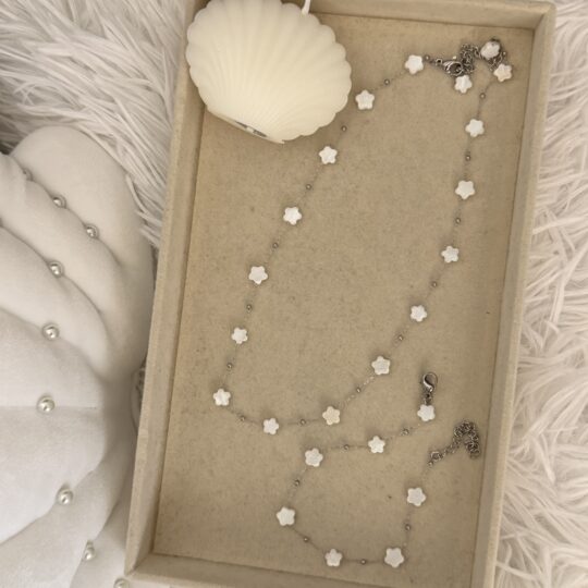 Edina Necklace and Bracelet