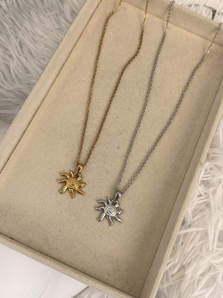 Sunny Necklace