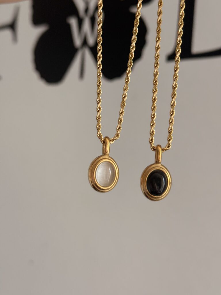 Ria Necklace