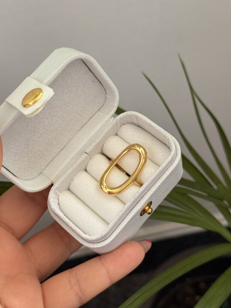Monica Ring